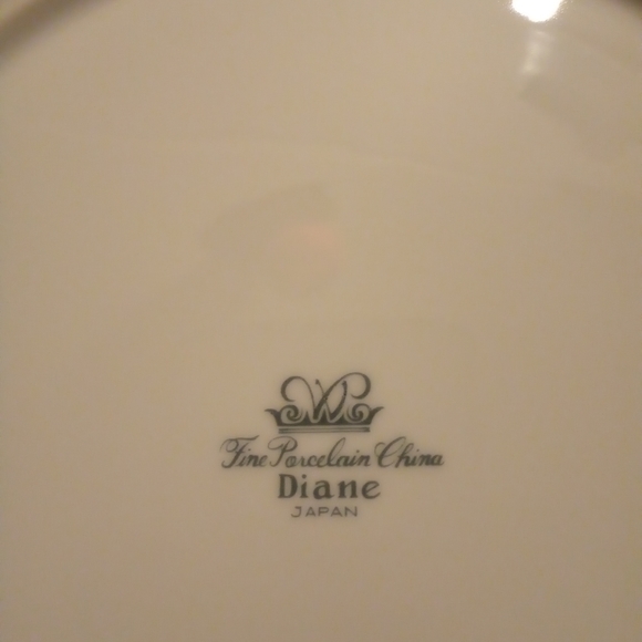 Diane vintage porcelain 9 plates 1 bowl - Picture 2 of 3